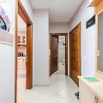 Sisi's Apartments-tirana Center *