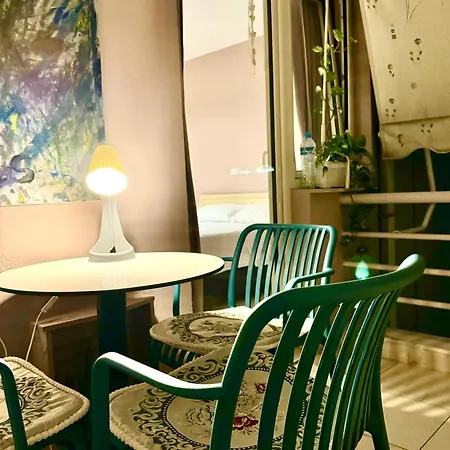 Sisi's Apartments-tirana Center Διαμέρισμα *