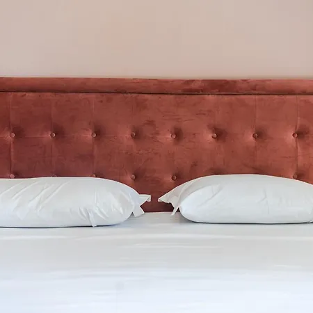 Sisi's Apartments-tirana Center *