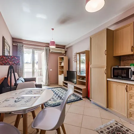 Sisi's Apartments-tirana Center Τίρανα