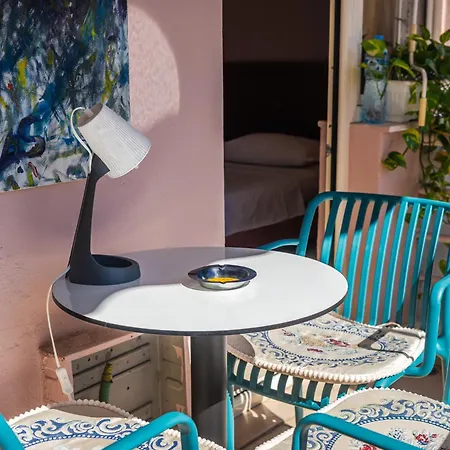 Sisi's Apartments-tirana Center * Τίρανα