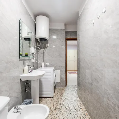 Sisi's Apartments-tirana Center Apartament *