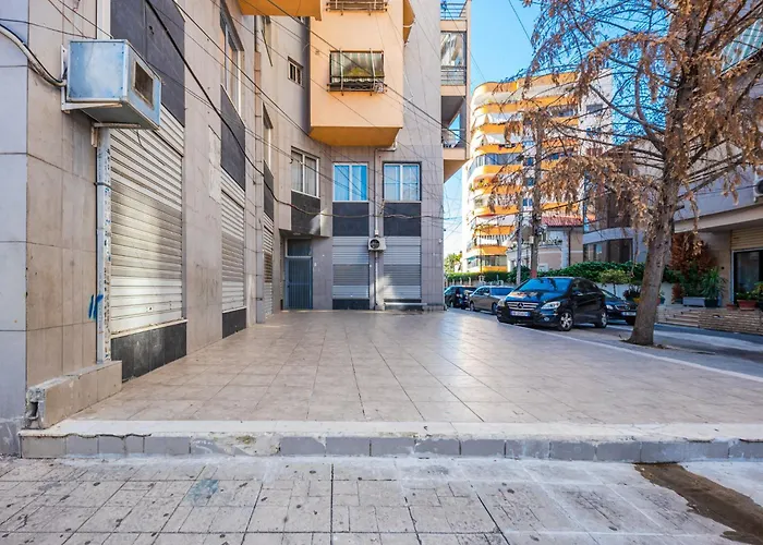 Lägenhet Sisi's Apartments-tirana Center Tirana