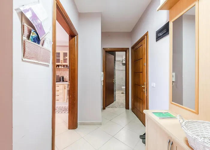 Sisi's Apartments-tirana Center *